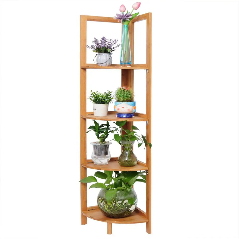 Etagere d'angle en bambou vue de pres