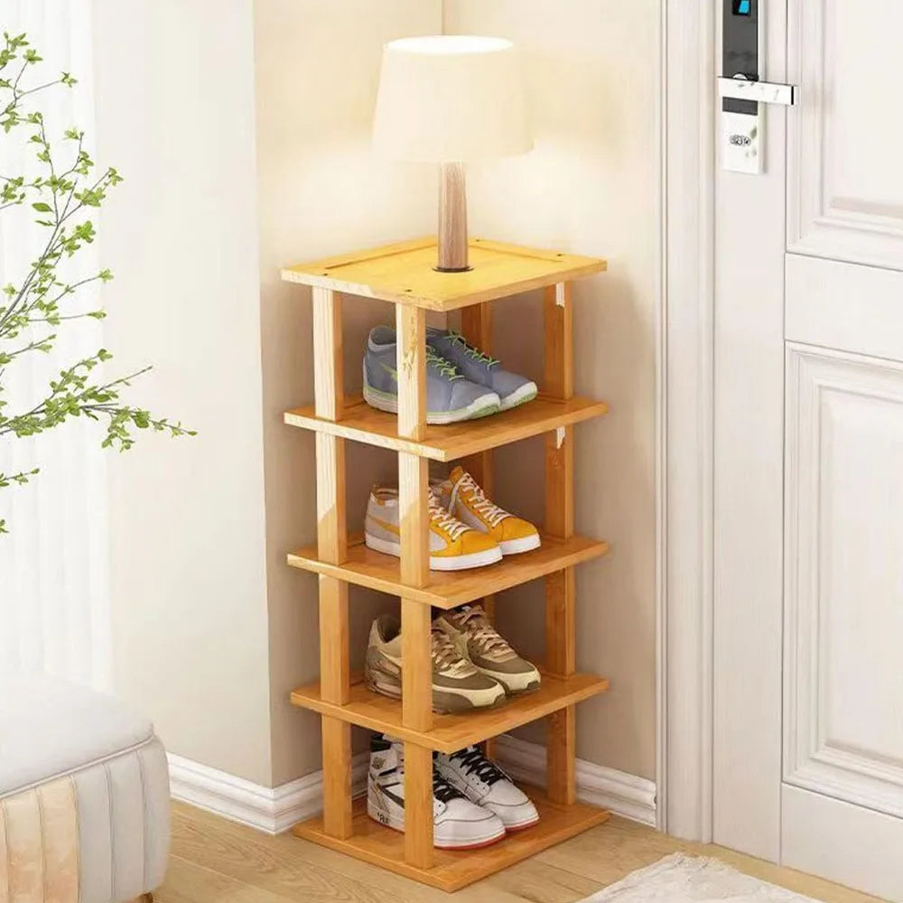 Etagere de rangement en bambou à l'entree