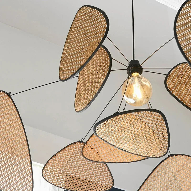 Luminaire en rotin vue dessous