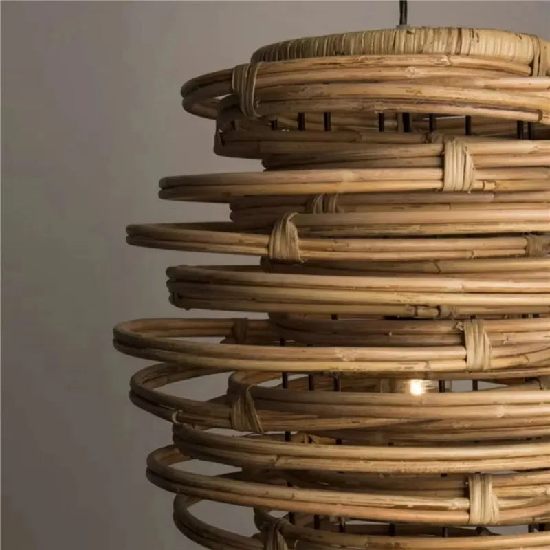 Lustre circulaire en bambou detail
