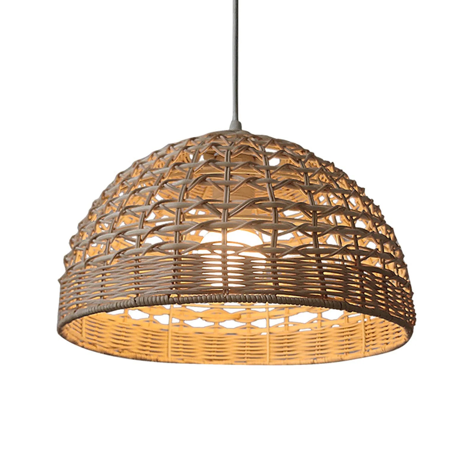 Lustre en rotin gros plan