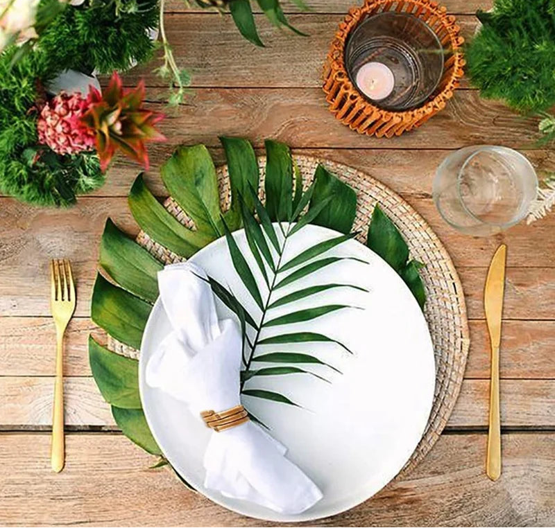 Rond de serviette bambou dans assiette